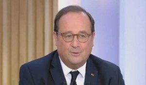 Obsèques de Jacques Chirac : François Hollande révèle ses propos prononcés à Carla Bruni (vidéo)  