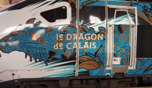 Inauguration du TGV aux couleurs du dragon de Calais à Paris