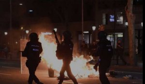 Des scènes de guérilla urbaine à Barcelone