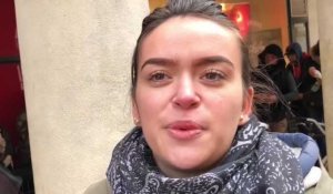 Annecy: elle coiffe gratuitement les sans abris dans la rue!