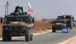 Un convoi militaire russe entre dans la ville syrienne de Kobané