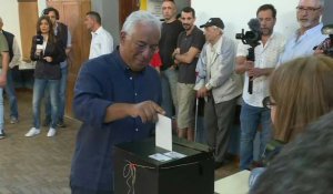 Législatives au Portugal : le Premier ministre Antonio Costa vote