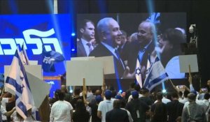 Des Israéliens réagissent aux résultats des élections législatives