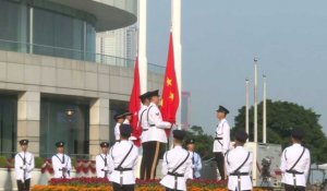 Cérémonie de lever de drapeaux à Hong Kong pour la fête nationale chinoise