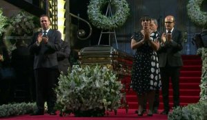 Le Mexique fait ses adieux à José Jose, le "Prince de la Chanson"