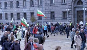 Les Bulgares se rassemblent pour leur 100e jour de manifestations antigouvernementales