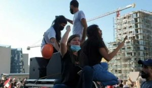 Des centaines de Libanais marquent le 1er anniversaire de leur "révolution"