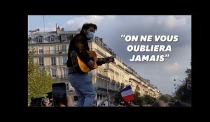 Hommage à Samuel Paty: un homme chante un émouvant "Adieu monsieur le professeur" à Paris