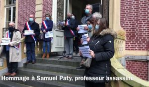 A Blendecques, un rassemblement en hommage à Samuel Paty, professeur d'histoire géographie, assassiné