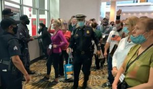 Michigan: Des manifestants cherchent à interrompre le dépouillement à Detroit