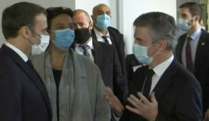 Recherche: Macron en visite à l'institut IMAGINE de l'hôpital Necker à Paris