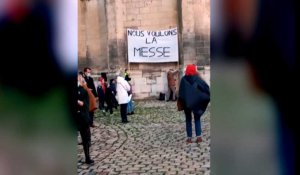 «Rendez-nous nos messes !» : les Catholiques manifestent à Senlis et à Compiègne