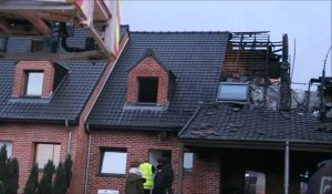 Une maison détruite par un incendie à Méteren