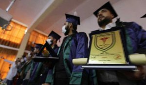 Syrie : les jeunes diplômés en médecine face à la pandémie de Covid-19