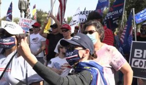 Des partisans de Trump se rassemblent en Arizona après la victoire de Biden