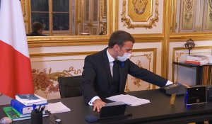 "Je voulais vraiment vous féliciter!": premier entretien téléphonique Macron-Biden