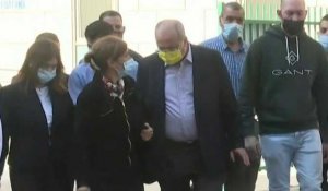 La veuve du haut dirigeant palestinien Saëb Erakat arrive à l'hôpital à Jérusalem