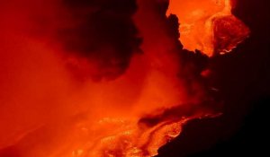 Spectaculaire éruption de l'Etna