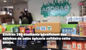 Livraison de produits l'épicerie solidaire destinée aux étudiants d'Amiens