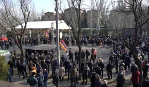 Arménie: rassemblement contre le Premier ministre à Erevan