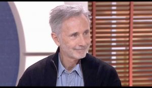 Thierry Lhermitte : pourquoi la crise sanitaire l'aide à mieux vivre sa maladie (vidéo)