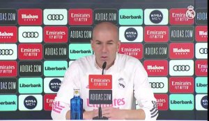 VIDEO. Zinedine Zidane à la tête des Bleus ? Cela ne lui déplairait pas... 
