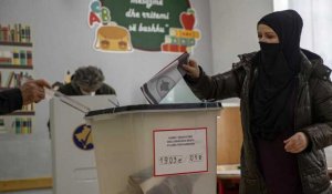 Nouvelle génération ou vieille garde ? Les Kosovars élisent leurs députés