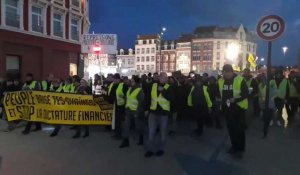 Dunkerque : troisième Nuit jaune dans les rues de la ville