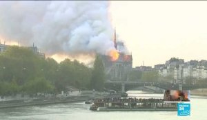 EN IMAGES - Retour sur les 12 dernières heures de l'incendie de Notre-Dame de Paris