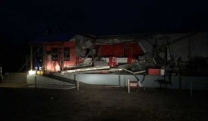 Images d'une banque détruite par le cyclone au Mozambique