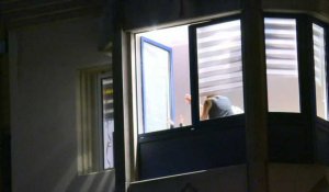 Coronavirus: à Genève, applaudissement aux fenêtres pour le personnel médical