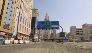 Coronavirus: les rues menant aux sites sacrés de La Mecque fermées