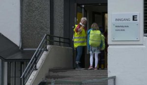 Coronavirus: les plus petits reprennent le chemin de l'école en Norvège