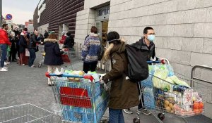 Covid-19 : l'OMS insiste sur les mesures de confinement et d'atténuation