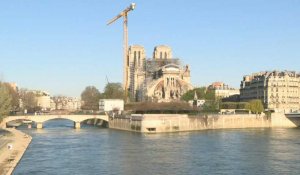 Coronavirus: à Paris, le quartier de Notre-Dame figé au 8e jour de confinement
