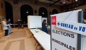Elections municipales 1er tour dans une bureau de vote à Lille