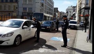 Les policiers ont mené un premier contrôle des attestations de déplacement à Boulogne-sur-Mer