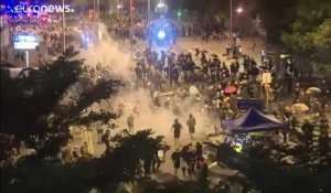 Hong Kong : le parlement occupé plusieurs heures par les manifestants 