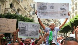 Des Algériens défilent contre le régime pour le 23e vendredi consécutif