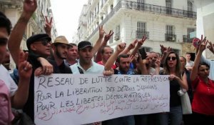 Alger: manifestation pour demander la libération de détenus écroués pour détention de drapeaux berbères