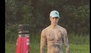Bottle Cap Challenge : Justin Bieber continue de provoquer Tom Cruise et lui lance un défi (vidéo) 