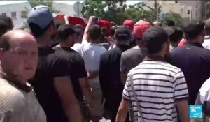 Émotion à Tunis, aux funérailles du policier tué lors des attaques