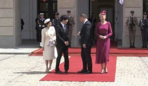 La famille royale japonaise visite le palais présidentiel à Varsovie