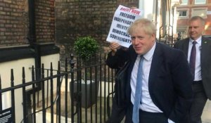 Succession de May: Boris Johnson arrive à son bureau à Londres