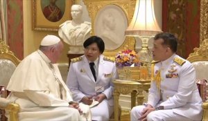 Le pape François rencontre le roi de Thaïlande (2)