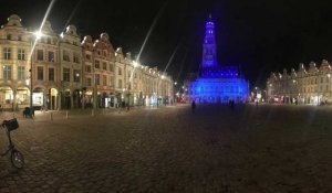 Le beffroi d'Arras en bleu pour la Journée mondiale de l'enfance