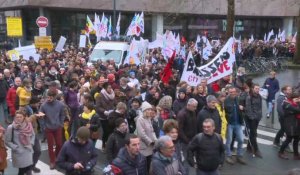Grèves: des milliers de manifestants à Rennes (2)