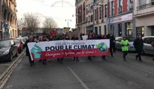 A Arras, septième manifestation pour le climat en un an 