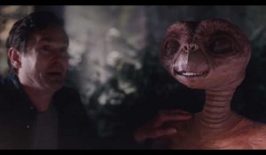 E.T l'extraterrestre et Elliott se retrouvent 37 ans après (vidéo) 