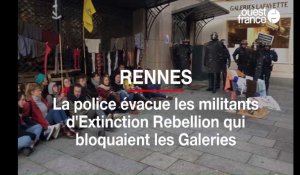 Rennes. La police évacue les militants d'Extinction Rebellion devant les Galeries Lafayette
